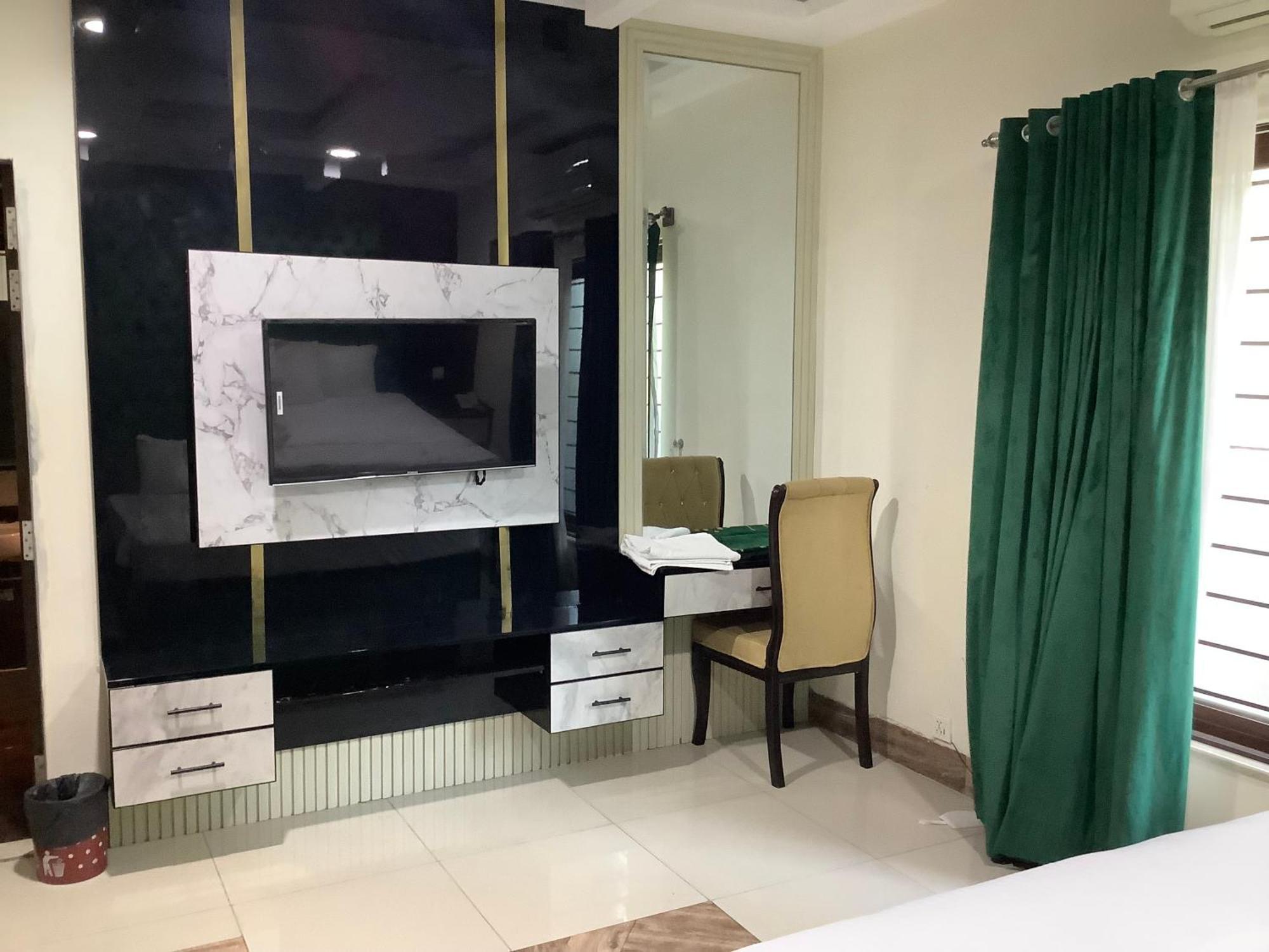 Rose Valet Guest House Islamabad Exterior foto